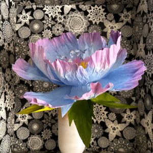 BLUE : DANCING FLOWER