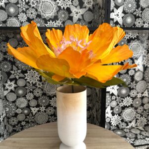 Yellow: Dancing paper flower